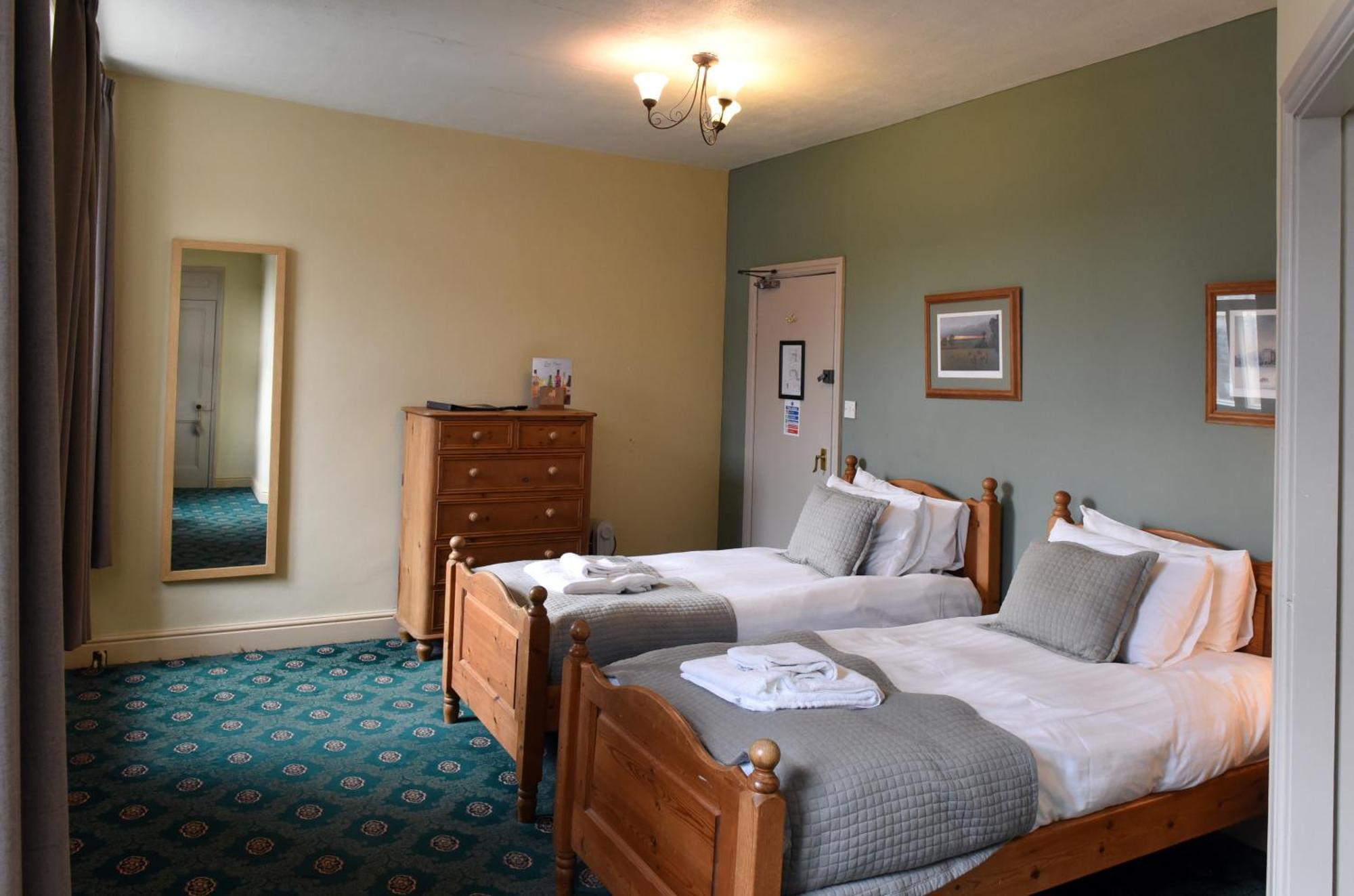 Black Bull Hotel Kirkby Stephen Pokoj fotografie